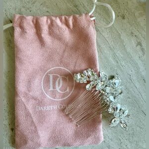 Dareth Colburn hair accessory